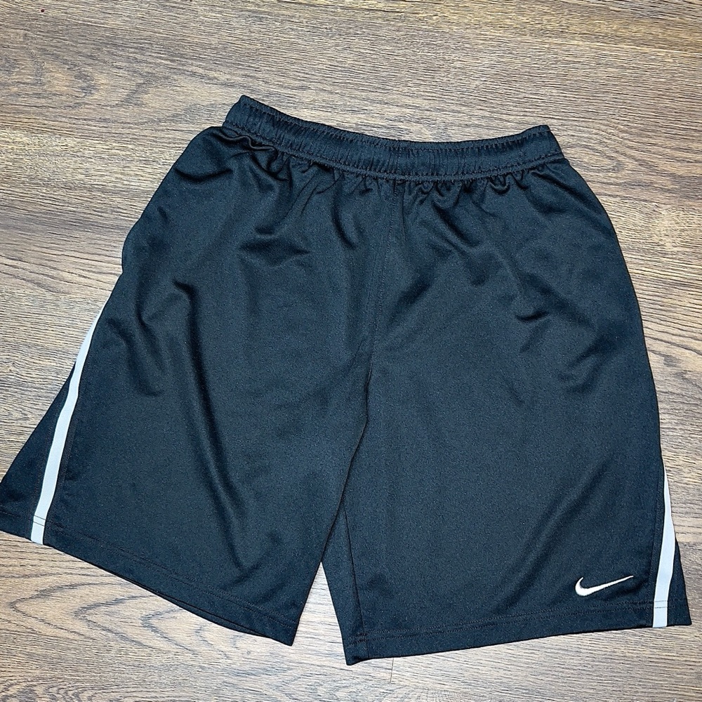 MENS NIKE SHORTS